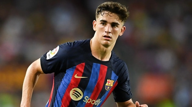 Gavi và vai trò trung tâm trong lối chơi Barcelona hiện đại