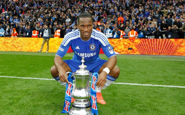 Didier Drogba và huyền thoại tiền đạo thép của chelsea